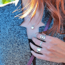 Onecklace - Instagram