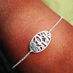 Onecklace - Instagram