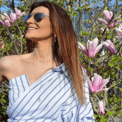 Onecklace - Instagram