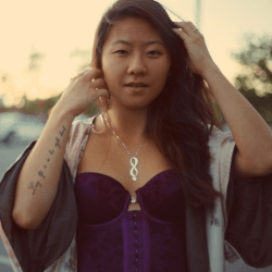 Onecklace - Instagram