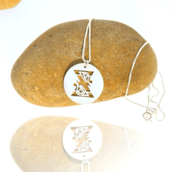 Onecklace - Instagram