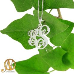 Onecklace - Instagram