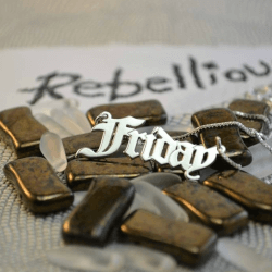 Onecklace - Instagram
