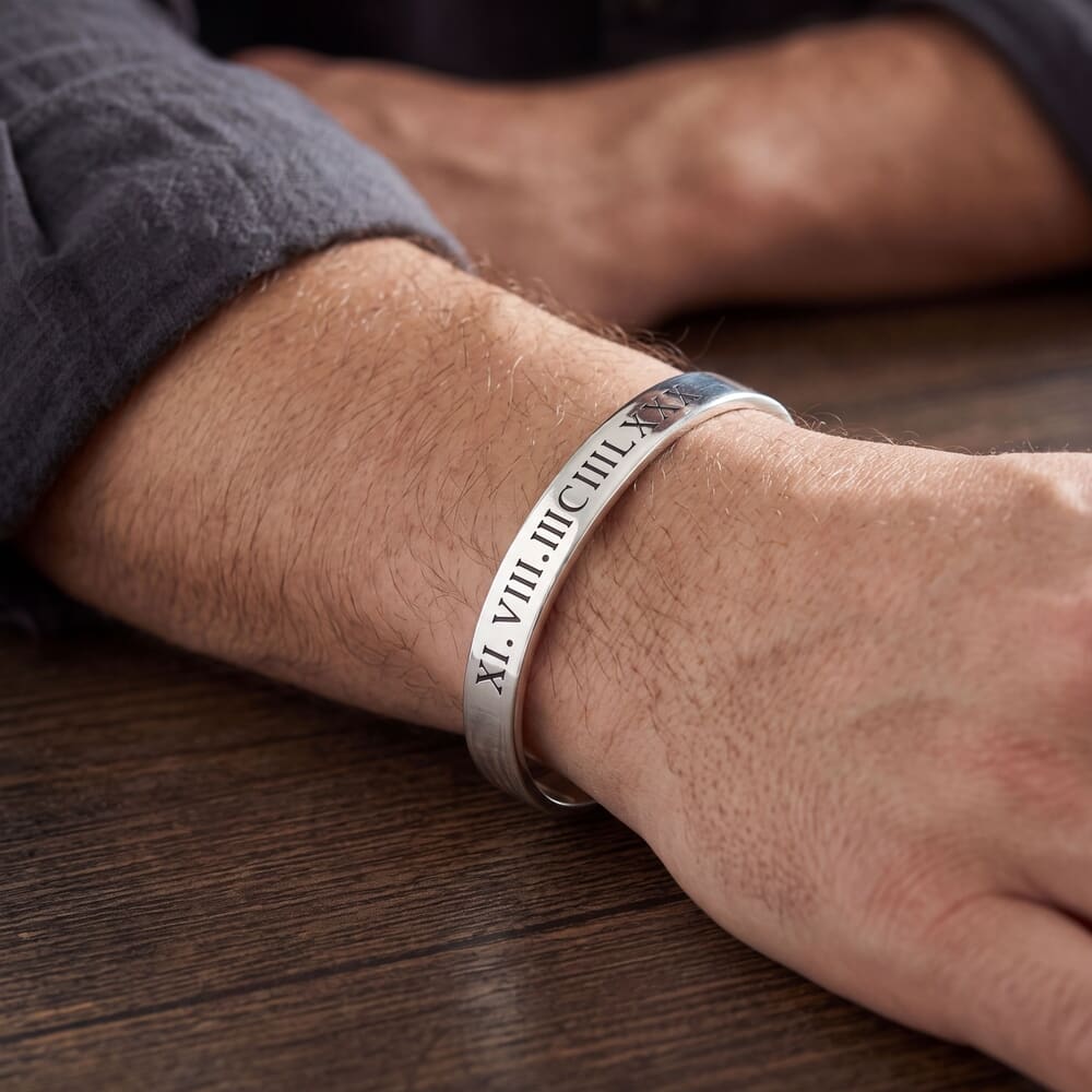 Bracelet Jonc avec Chiffres Romains