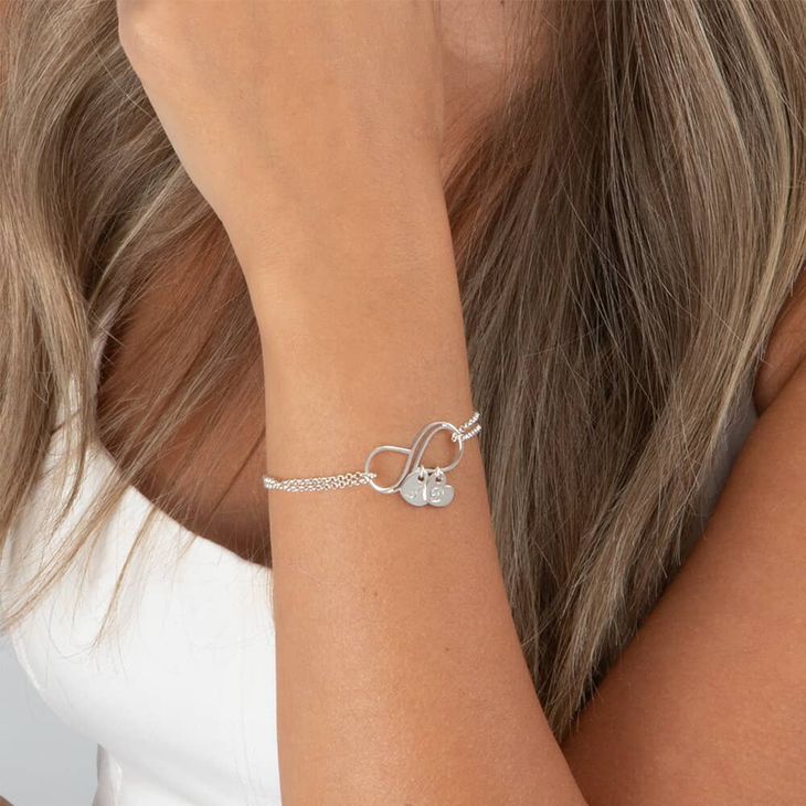 Personalised Infinity Bracelet model