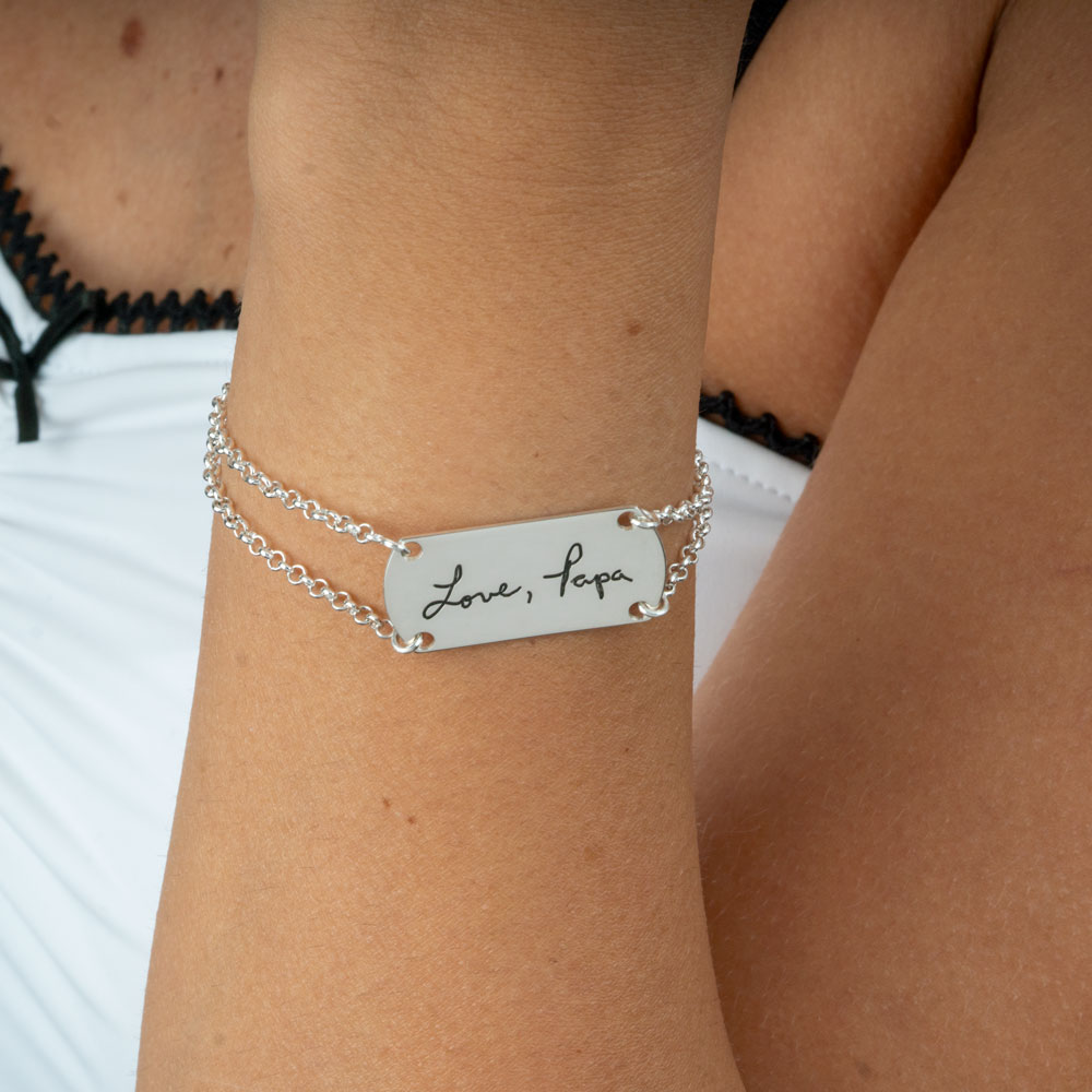 Pulsera de Barra con Firma