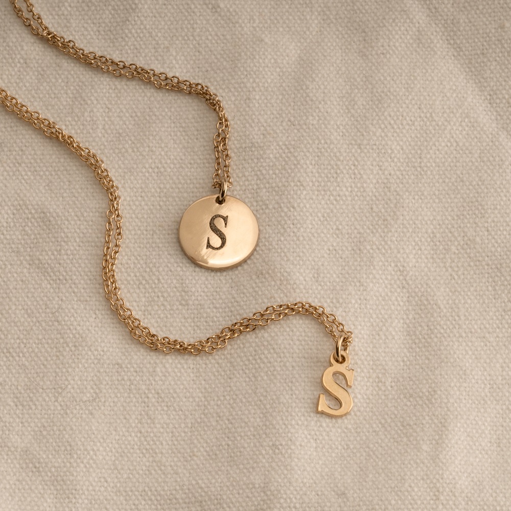 Side by side comparison of initial necklace and name necklace styling
