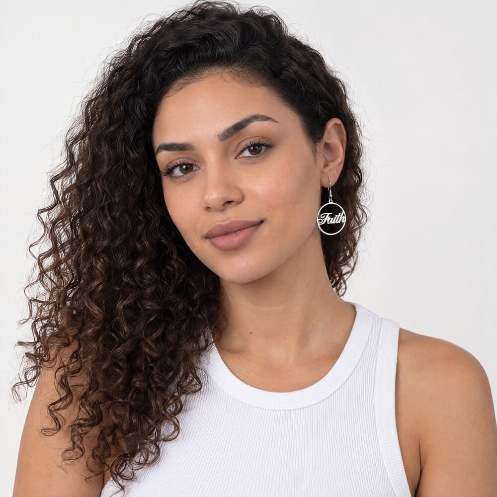 Aretes de Aro con Nombre