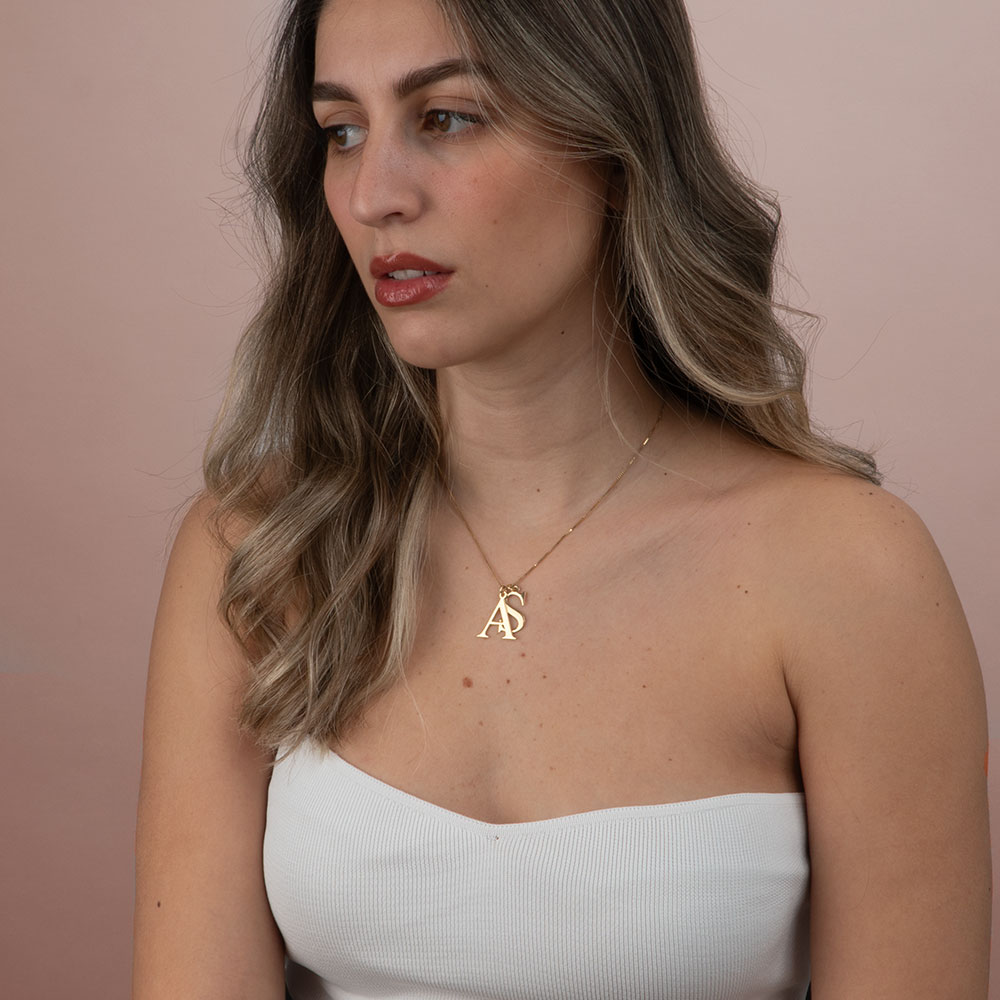 Collar con Dos Iniciales