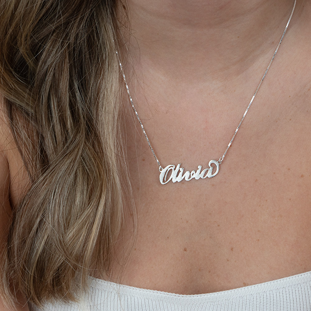 Brushed Carrie Name Necklace