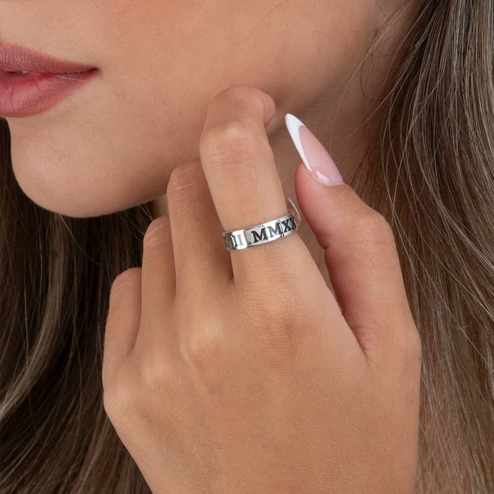 Anillo de Números Romano Personalizado