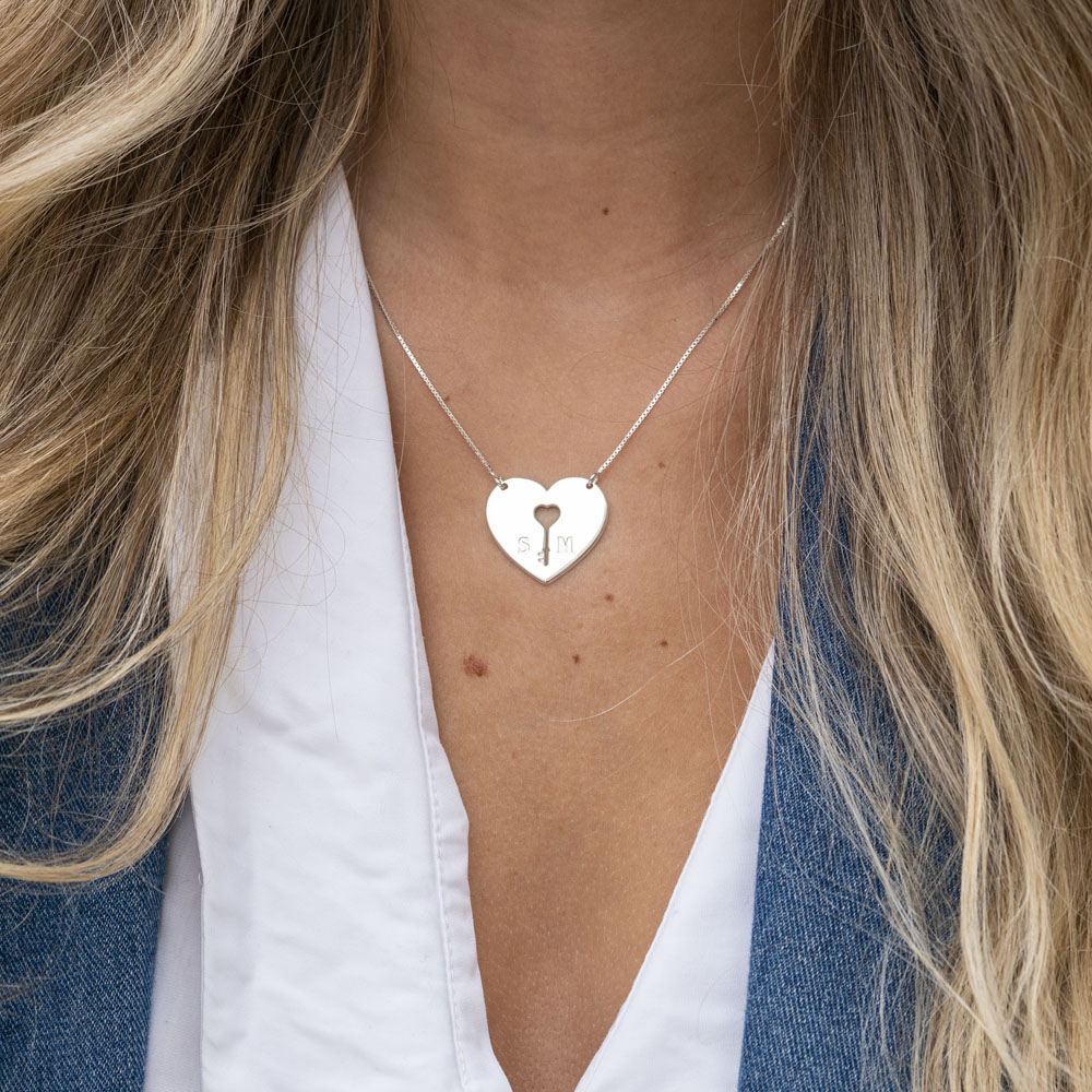 Collar de Corazón con Llave