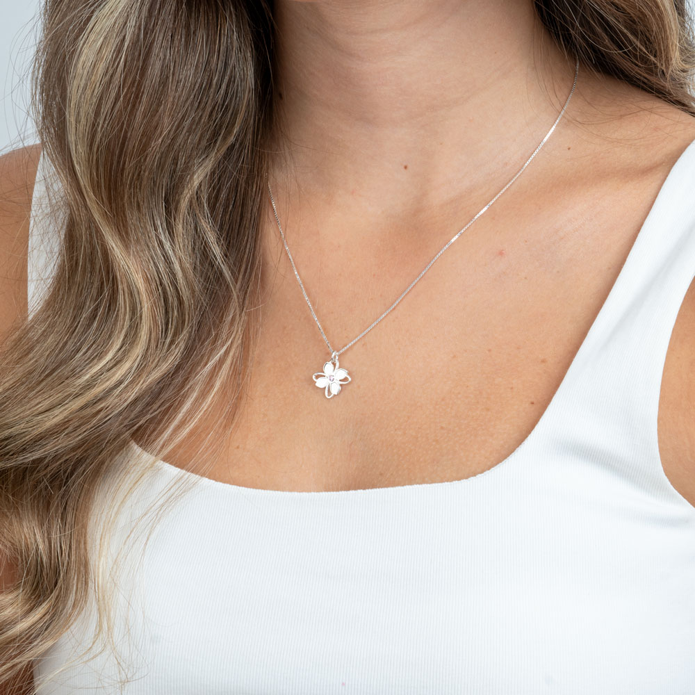 Flower Pendant Necklace