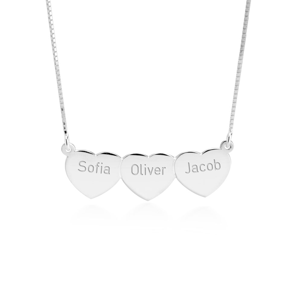 Collar con Múltiples Corazones