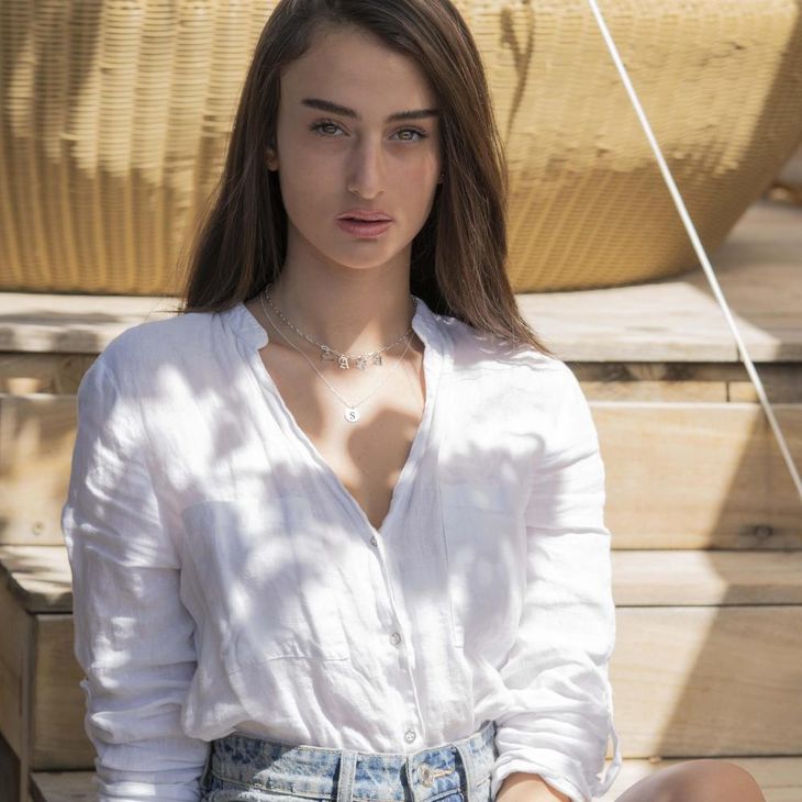 Letter Pendant Necklace - Picture 4