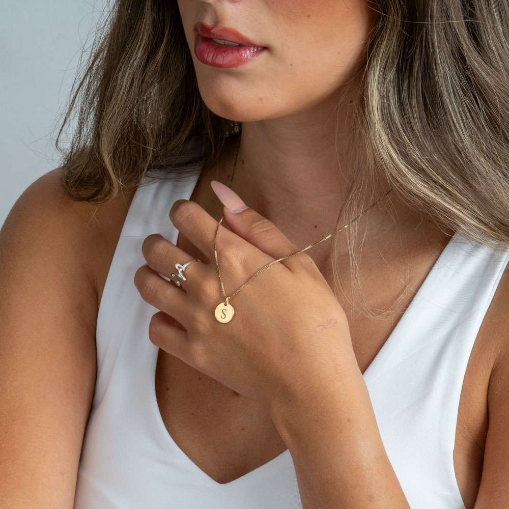 Collar con Letras Iniciales