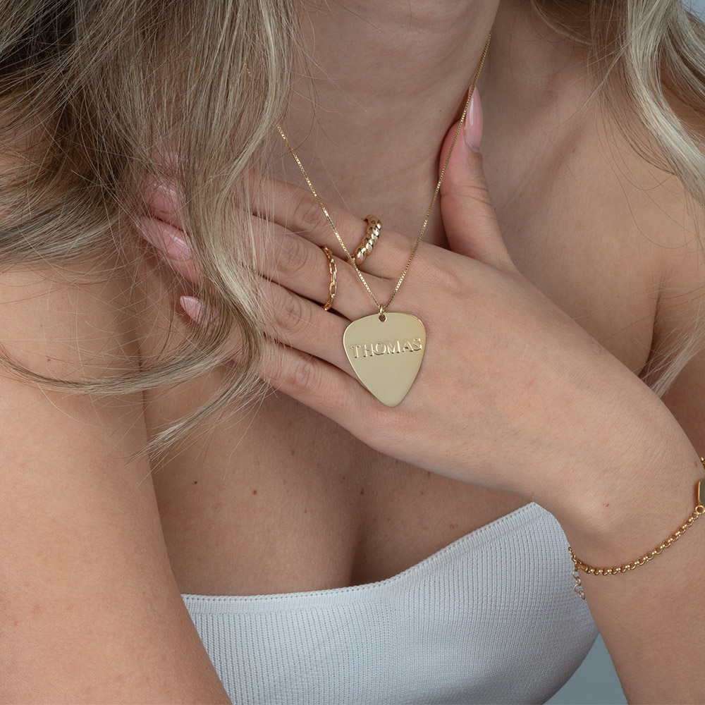 Collar de Uña de Guitarra Personalizado