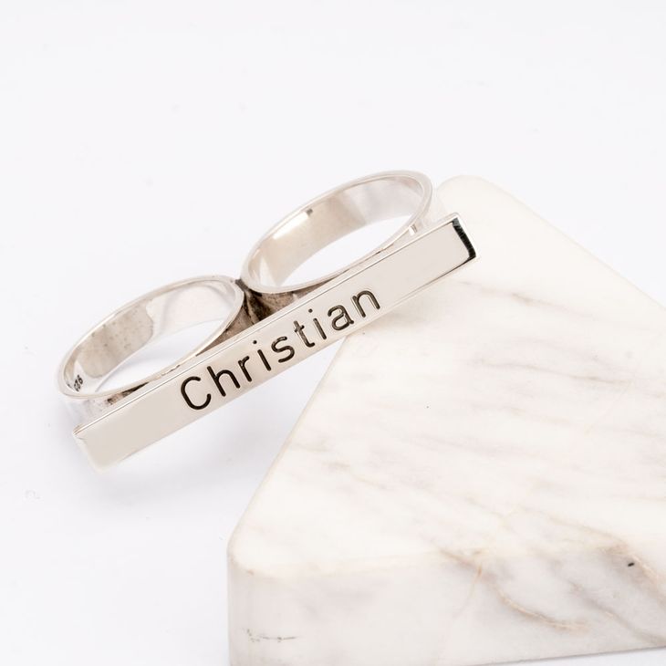 Two Finger Ring information