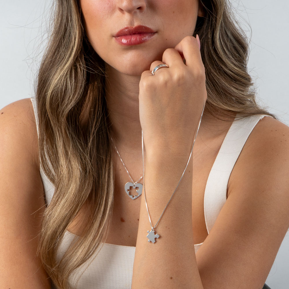 Collar Corazón de Rompecabezas 