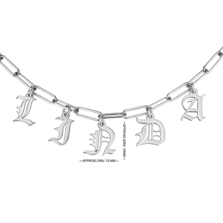 Collar de Cadena de Eslabones con Nombre en Dijes information