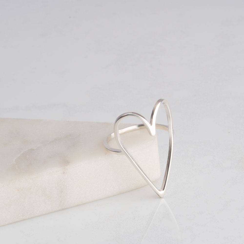 Anillo de Contorno de Corazón