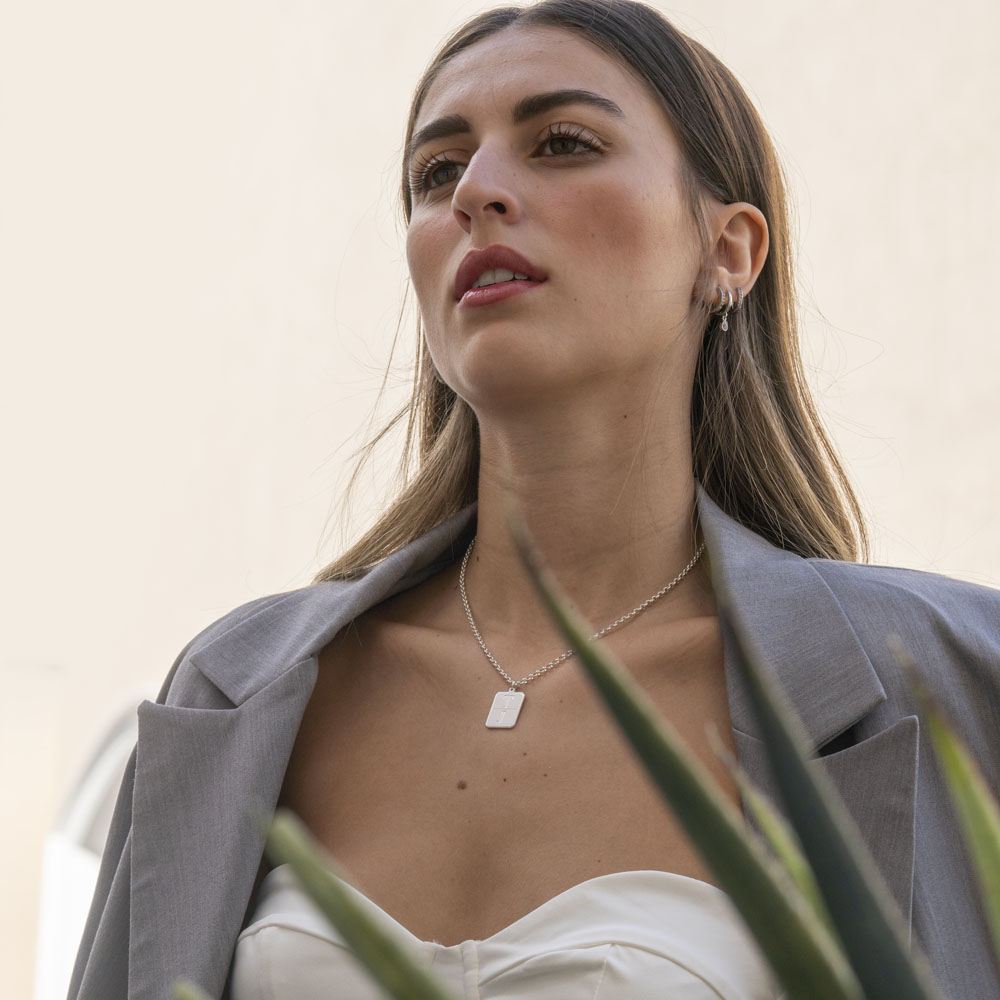 Collar de Dos Iniciales