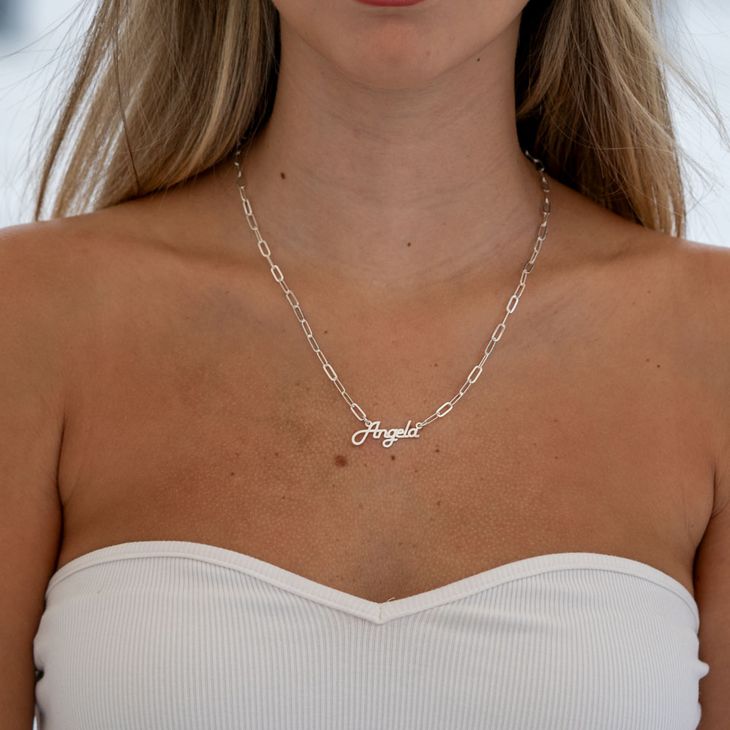 Cadena Clip con Nombre en Cursiva information