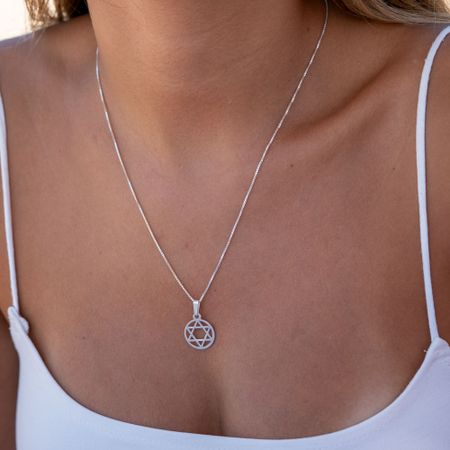 Round Star of David Necklace 