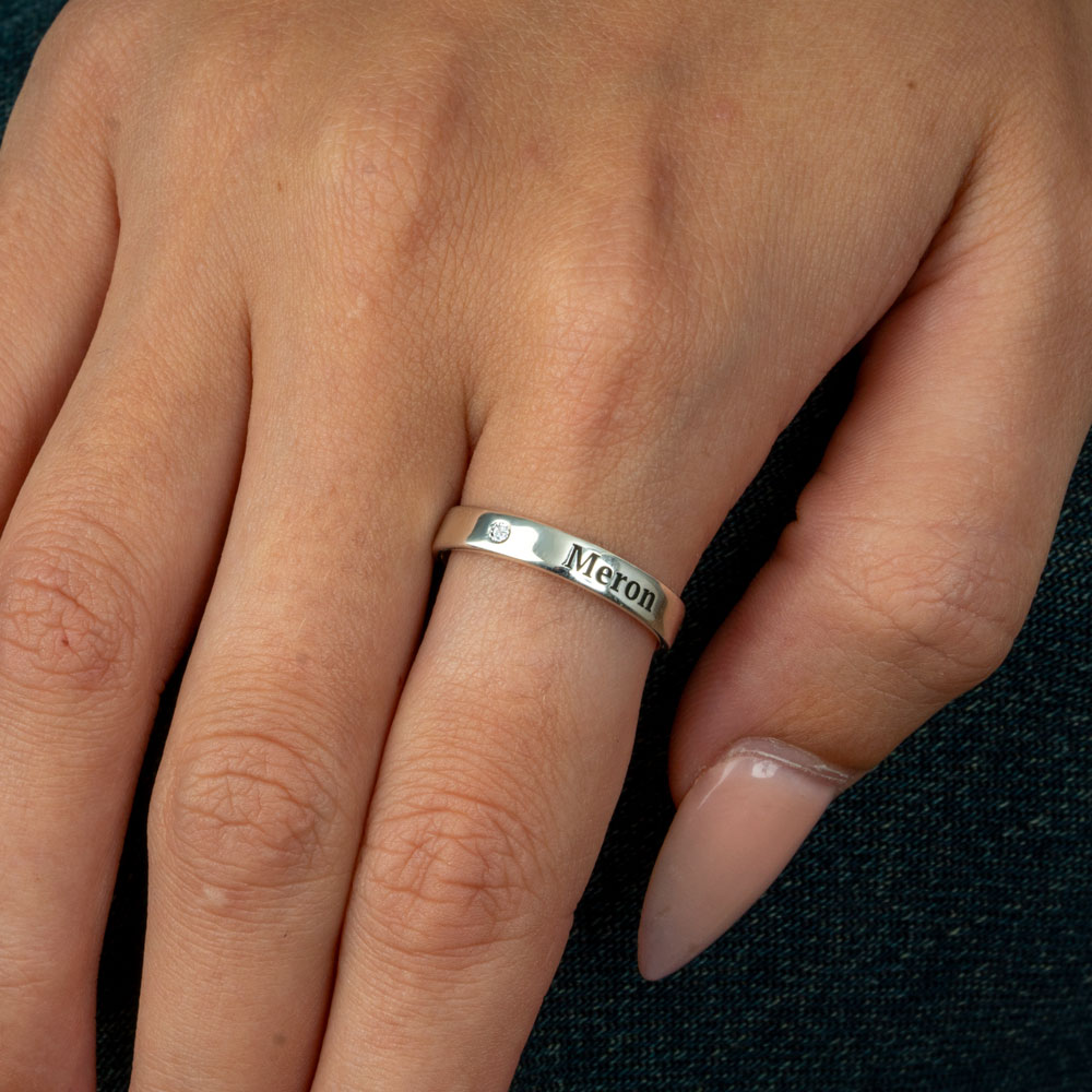 Custom Diamond Promise Ring