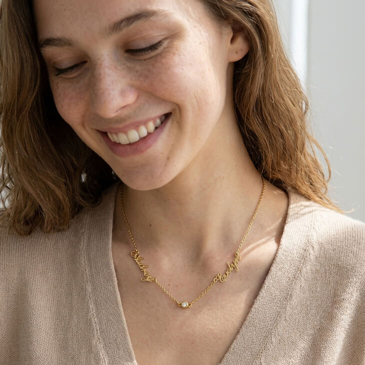 Multiple Diamond Name Necklace - Picture 3