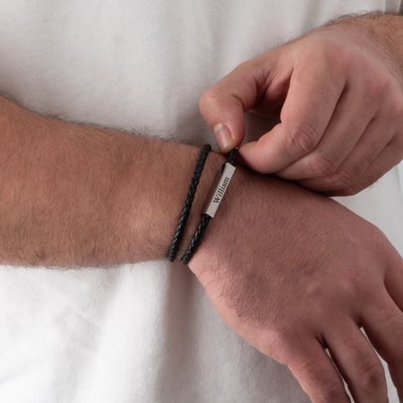 Men’s Double Leather Bracelet with 4D Engraved Bar