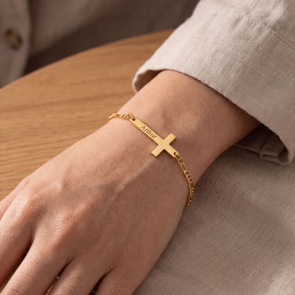 Pulsera de cruz personalizada para hombre
